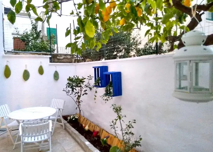 Willkommen In Einem Private Garden * Bari