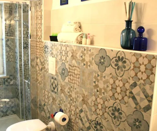 Willkommen In Einem Private Garden * Bari