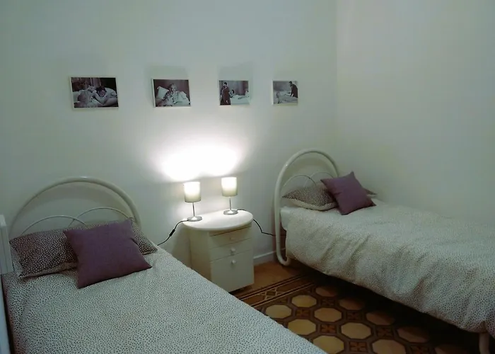 Willkommen In Einem Private Garden Bari