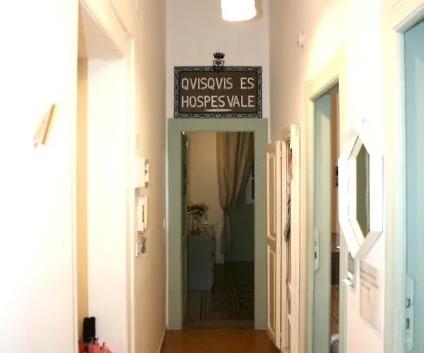 Willkommen In Einem Private Garden Appartement Bari