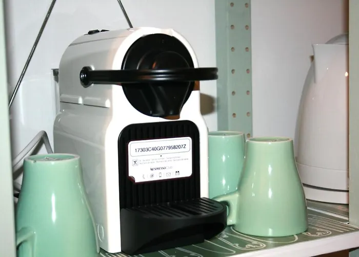 Willkommen In Einem Private Garden Bari