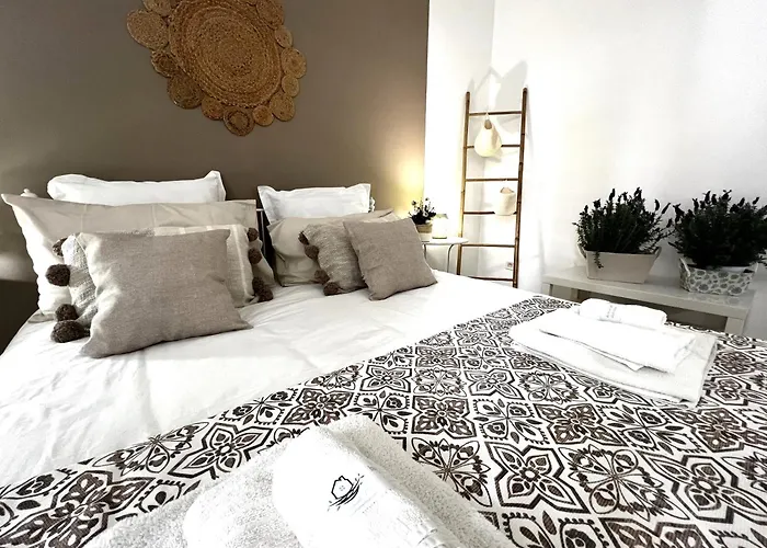 Willkommen In Einem Private Garden Appartamento *